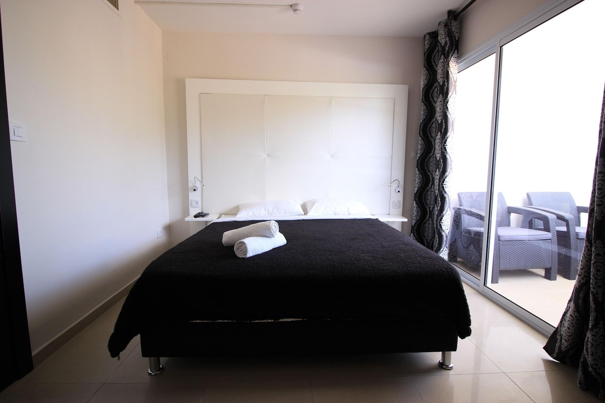 Rich Royal Eilat