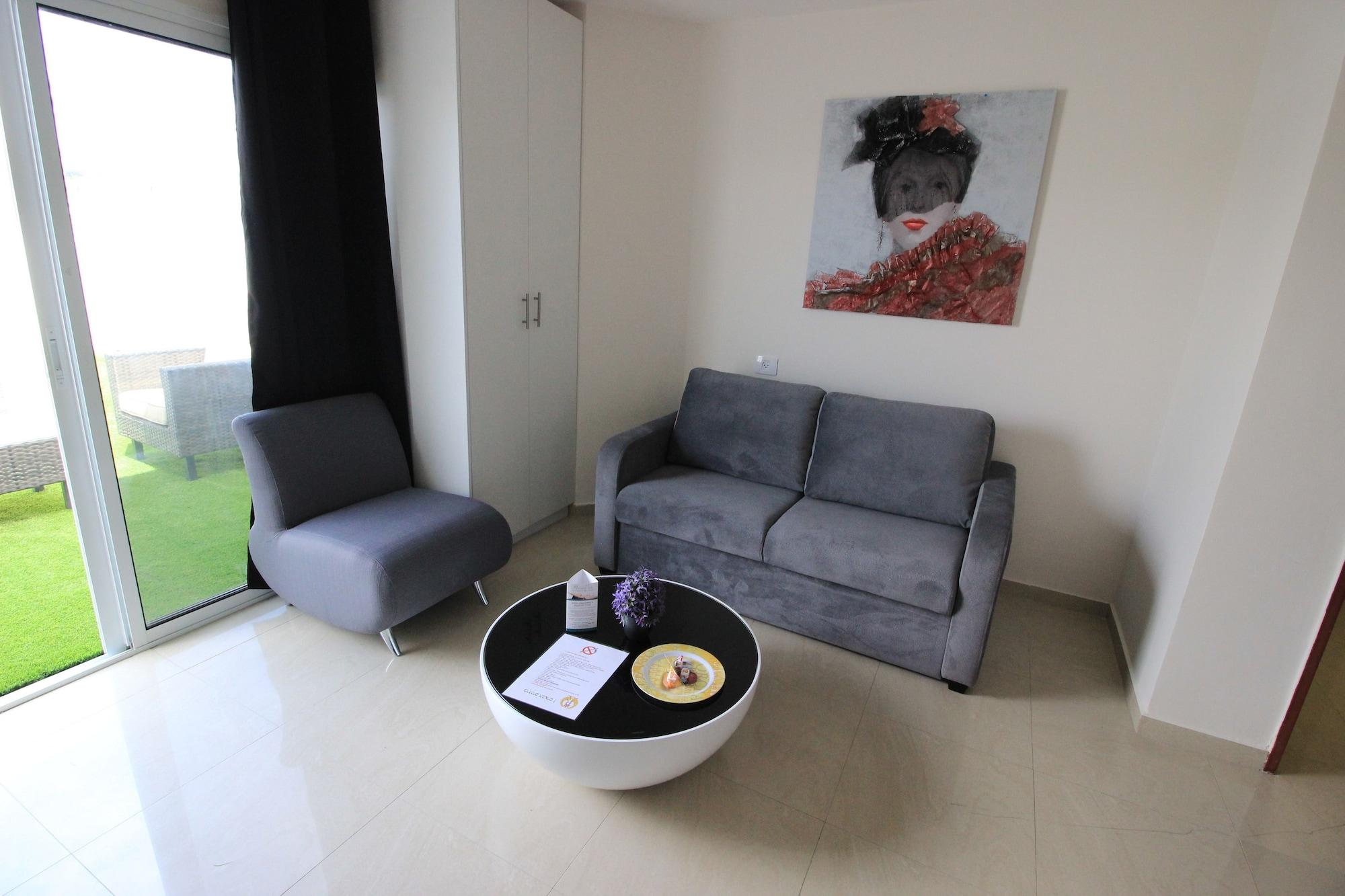 Hotel Rich Royal 3*